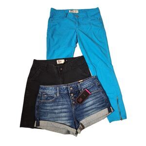 Juniors Clothing Size 7 Mixed Lot | Shorts & Pants Bundle | Pre-Owned & NWT